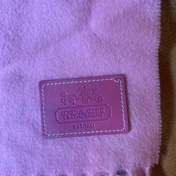 😍 Coach Scarf - Picture 3 of 5